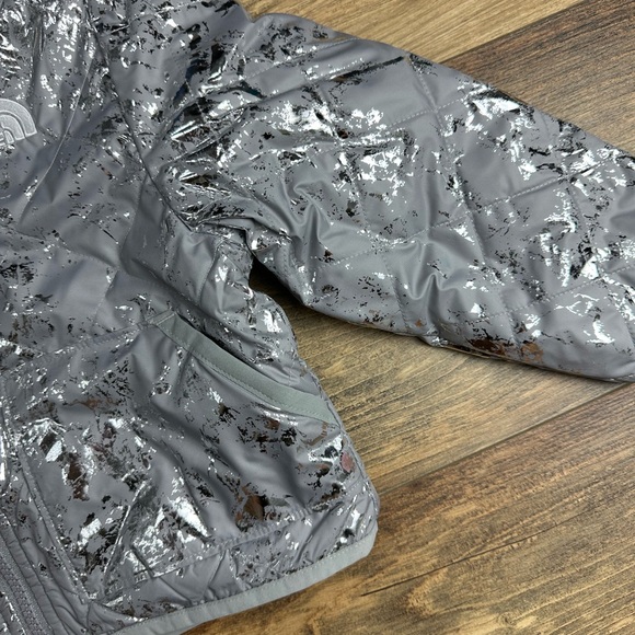 TNF Big Girl Reversible Insulated Coat - Picture 3 of 6